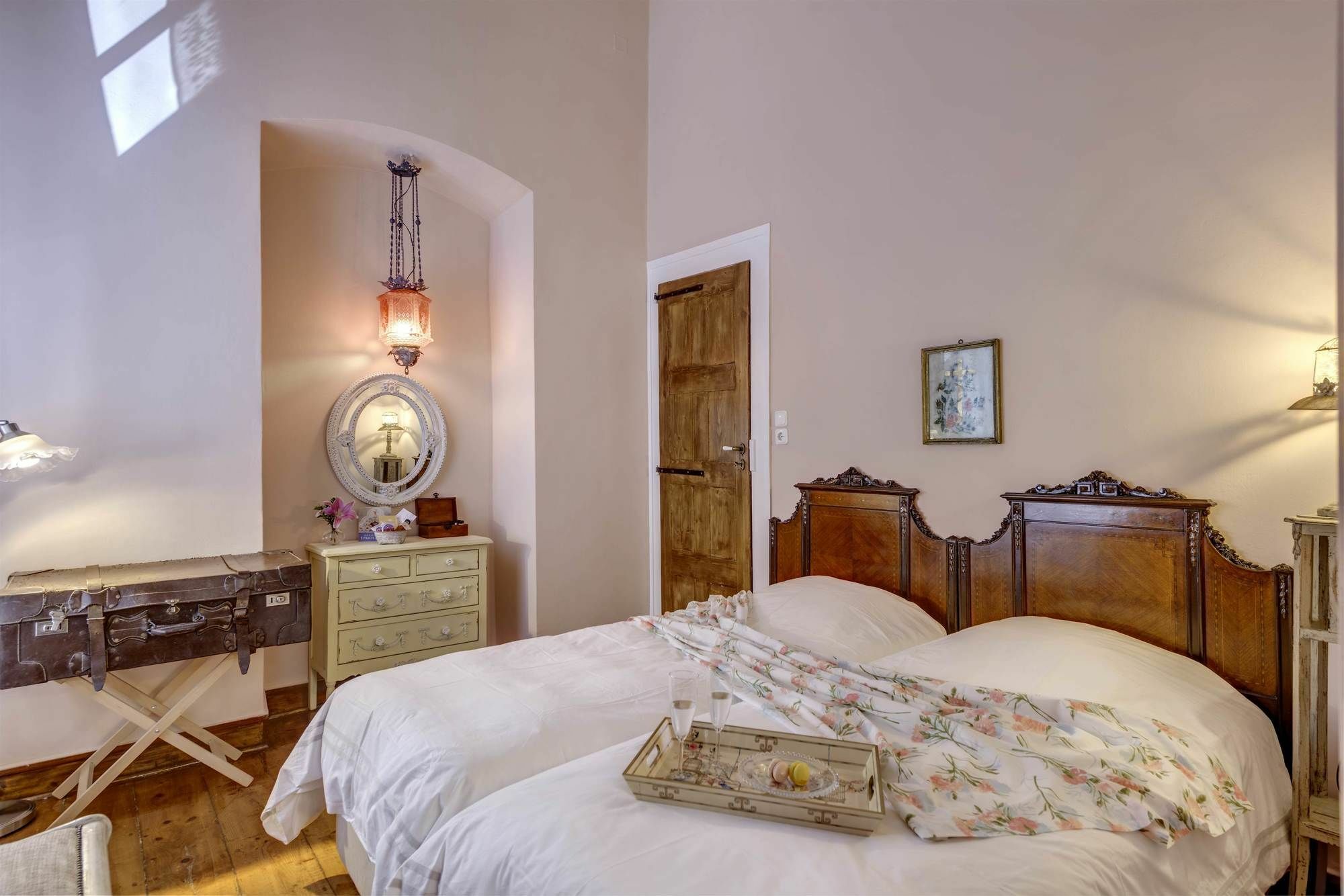 Arhontiko Ermoupolis Hotel Luaran gambar